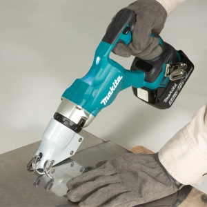 Makita DJS200Z