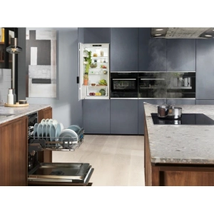 Electrolux EEC 87300 W