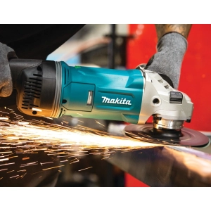 Makita GA7070X1