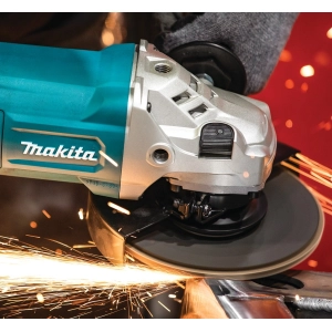 Makita GA7070X1