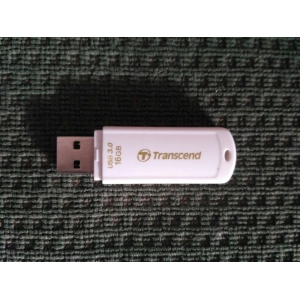 USB-palo Transcend JetFlash 730