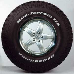 BF Goodrich Mud-Terrain T/A KM 235/85 R16 120Q