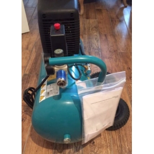 Makita AC1350