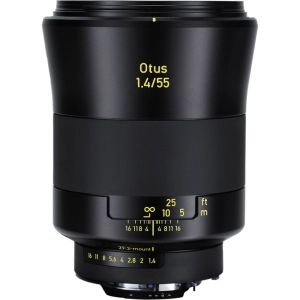 Carl Zeiss 55mm f/1.4 Otus