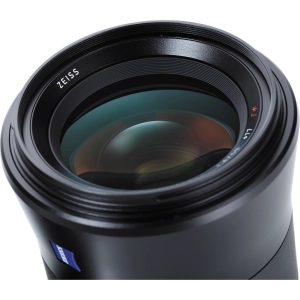 Carl Zeiss 55mm f/1.4 Otus