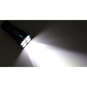 Nitecore TM26