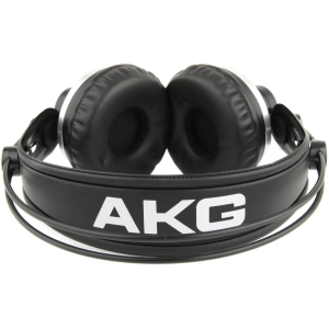 AKG