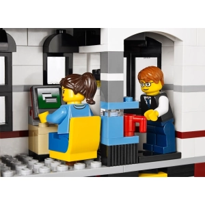 Lego Bike Shop and Cafe 31026