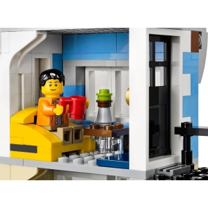 Lego Bike Shop and Cafe 31026