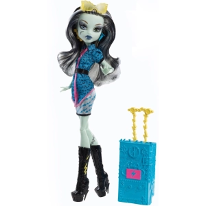 Muñeco Monster High Scaris Frankie Stein Y0380