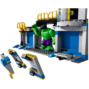 Lego Hulk Lab Smash 76018