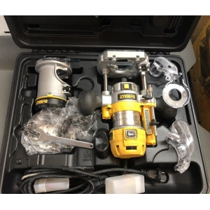 DeWALT D26204K