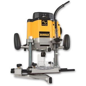 Enrutador DeWALT DW625E