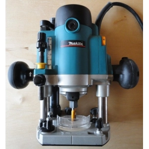 Makita RP1110C