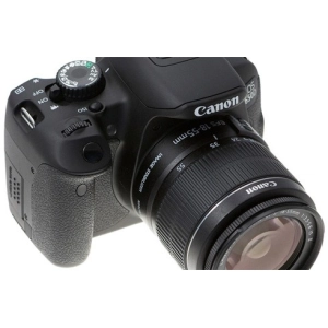 Canon EOS 650D kit 18-135