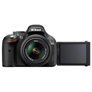 Nikon D5200 kit 18-105