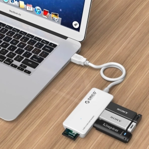 Lectores de tarjetas y concentradores USB