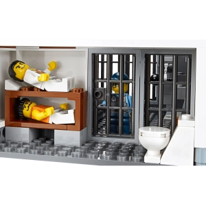 Lego Prison Island 60130