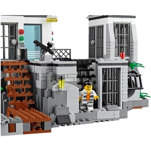 Lego Prison Island 60130