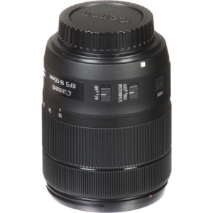 Canon 18-135mm f/3.5-5.6 EF-S IS USM