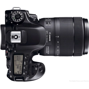 Canon EOS 80D body