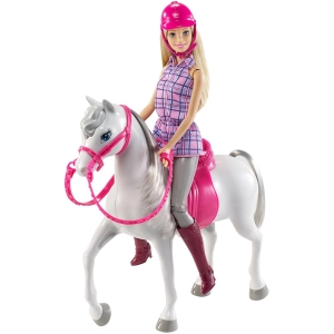 Muñeca Barbie Doll and Horse DHB68