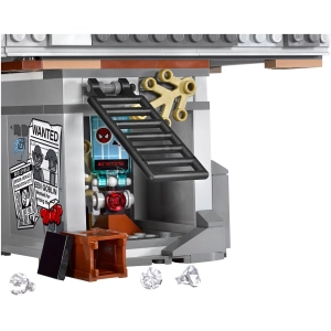 Lego Web Warriors Ultimate Bridge Battle 76057