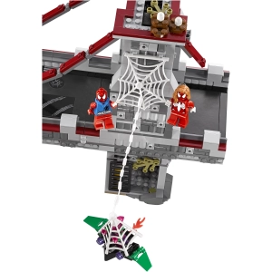 Lego Web Warriors Ultimate Bridge Battle 76057