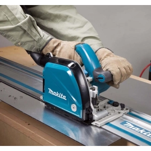 Makita CA5000X