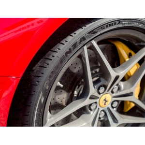 Bridgestone Potenza S007