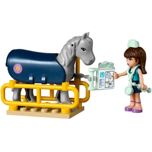 Lego Horse Vet Trailer 41125