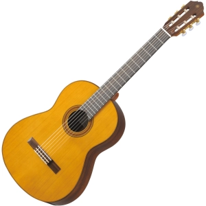 Guitarra Yamaha CG182C