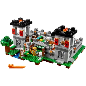 Constructor Lego The Fortress 21127