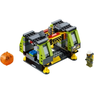 Lego Volcano Heavy-Lift Helicopter 60125